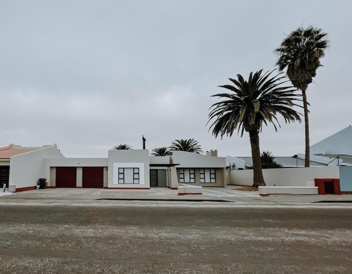 Avodation Walvis Bay Esterno foto